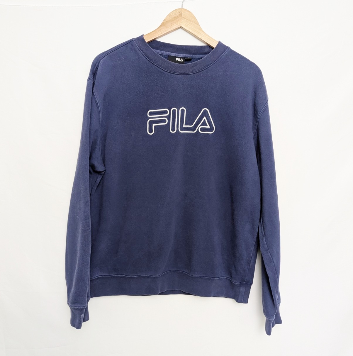 Fila Logo Sweatshirt Navy Men’s M – Outline Spell Out – 2010s Retro Crewneck